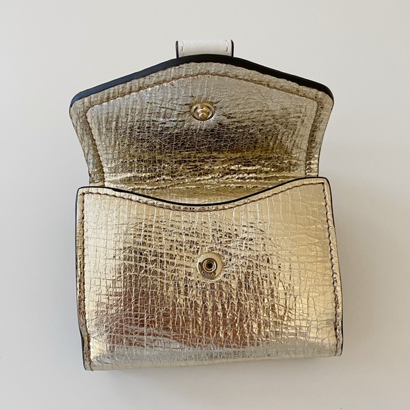 NWT Chloe Mini Metallic Trifold Wallet - Picture 4 of 16